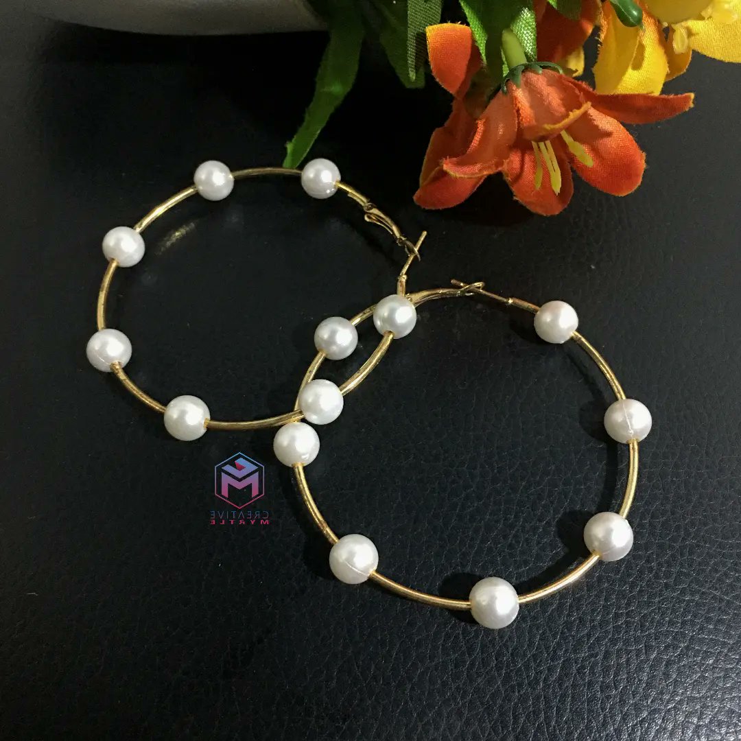 _creativemyrtle's tweet photo. Let your Earrings do the talking.

PRICE: N1200 

To order, Click link in Bio 🖇️

#pearls #jewelry #fashion #pearl #handmade #earrings #jewellery #necklace #gold #accessories #pearlnecklace #pearljewelry #style #handmadejewelry #love #pearlearrings #diamonds #beads #silver https://t.co/uVYRs1xYqK