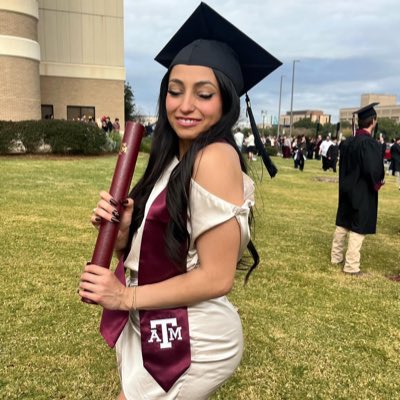 _kcantu's tweet photo. #NewProfilePic https://t.co/cwjdnGuaaf