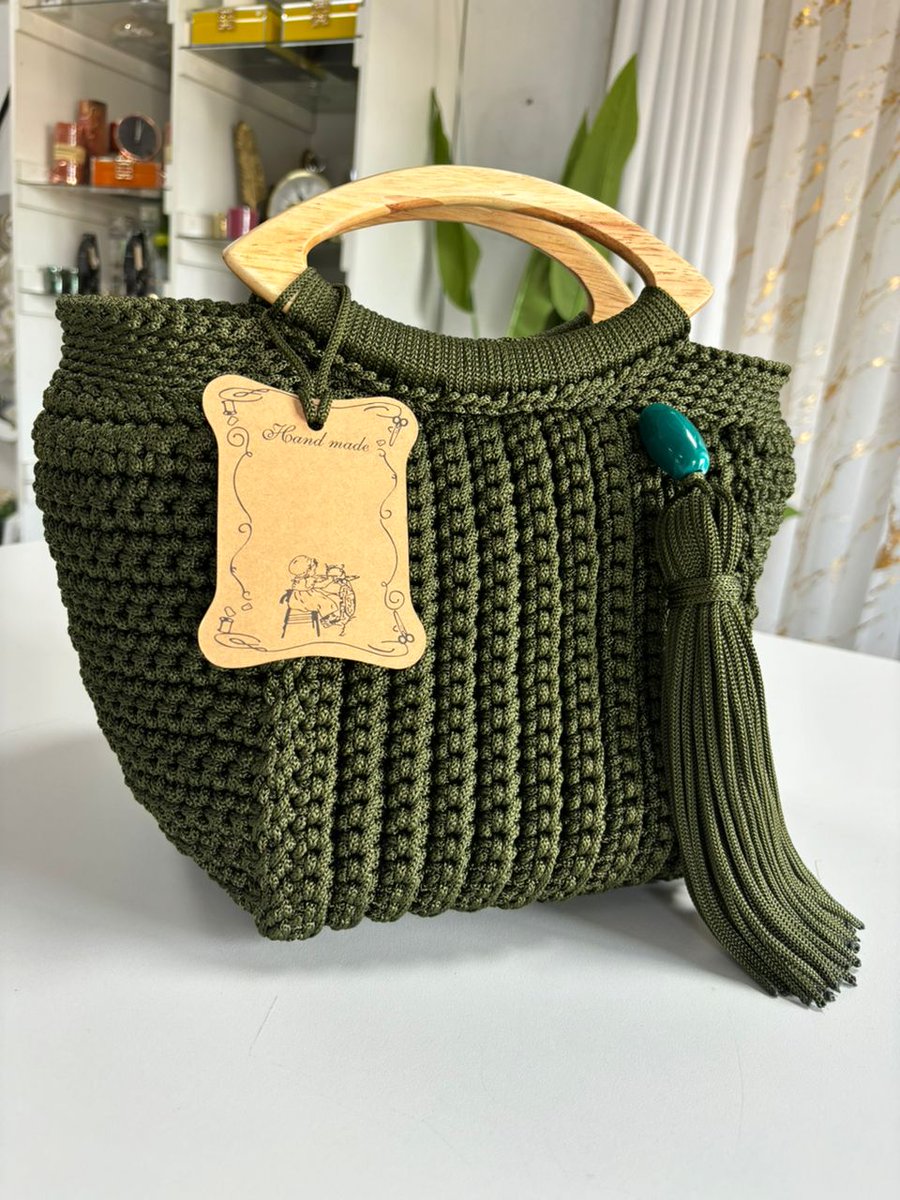 KraftsQueen's tweet photo. And here she is 😍. The olive green version is popping! Gift someone, yourself even 😜
Price $55
DM or WhatsApp+263713731215 to order
#crochet
#Christmasgifts 
#handmadegifts https://t.co/OwvVJH8v4U