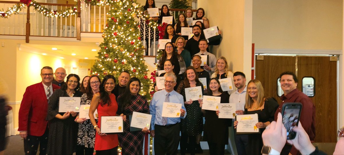 kcbrentwoodta's tweet photo. Congratulations to the 32 BTA members who received TENURE ! BTA recognized & delagtes“pinned” our newly tenured teachers at last nights TENURE/ Scholarship fundraiser. Congratulations to all recipients #union4life @nysut @NYSUTSRO @MelindaJPerson @NYSUT2VP https://t.co/lgwcnhkgyi