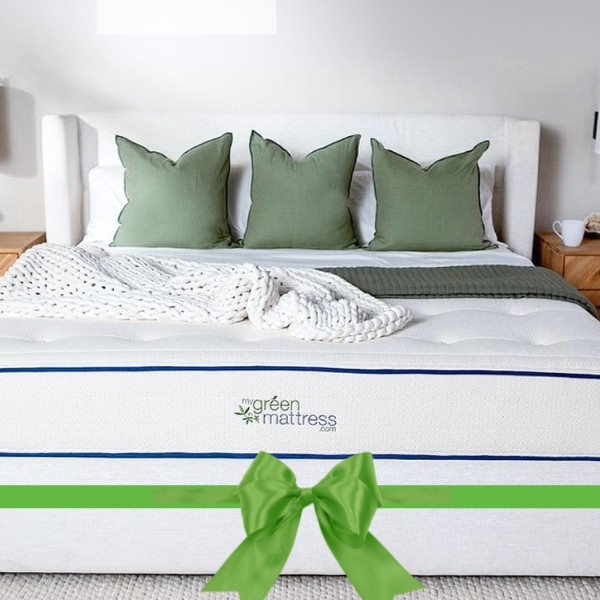 💚 🎁 🎄 Make this holiday one to remember when you give the gift of a healthy night's sleep, but you'll have to HURRY! Place your orders by tomorrow: Sunday, 12/17 to guarantee delivery by 12/24. #OrganicMattress #WellnessGifts #GreenLiving