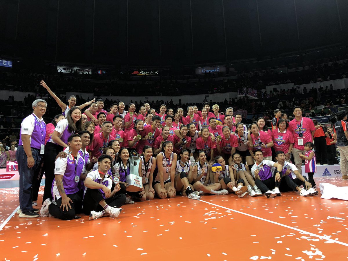 OneSportsPHL's tweet photo. REBISCO FAM 💗💜

#PVL2023 #TheHeartofVolleyball https://t.co/2X9sR7C1Pp