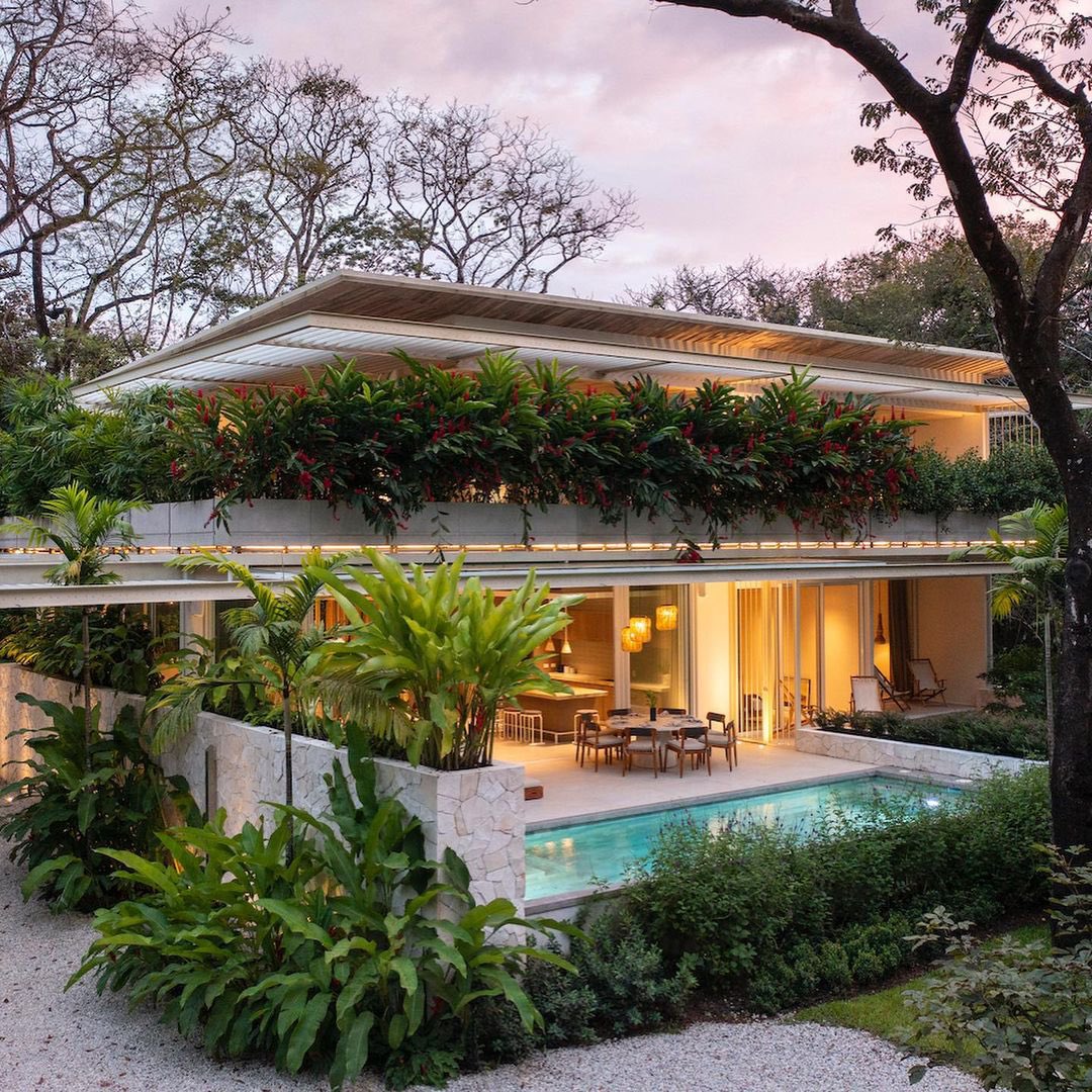 Studio Saxe @studiosaxe designs Casa Azúcar in Nosara, Guanacaste, Costa Rica Photo by Andres Garcia Lachner @garcia_lachner
Get Inspired, visit myhouseidea.com

#myhouseidea #interiordesign #interior #interiors #house #home #design #architecture #decor #homedecor #casa