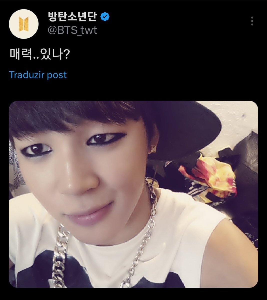 findbts_'s tweet photo. Antes do debut, o Jimin estava tímido em postar uma foto, então fez um tweet se descrevendo: "Oi, eu sou o Jimin. Tenho bochechas gordinhas, lábios grandes/inchadinhos e olhos pequenos. Por favor me dê muito amor." E dias depois postou essa foto, tão lindo e precioso :( https://t.co/RWfrxOdde8