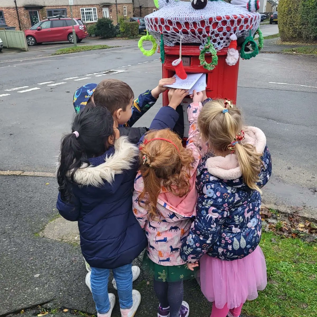 to Salfords Primary School