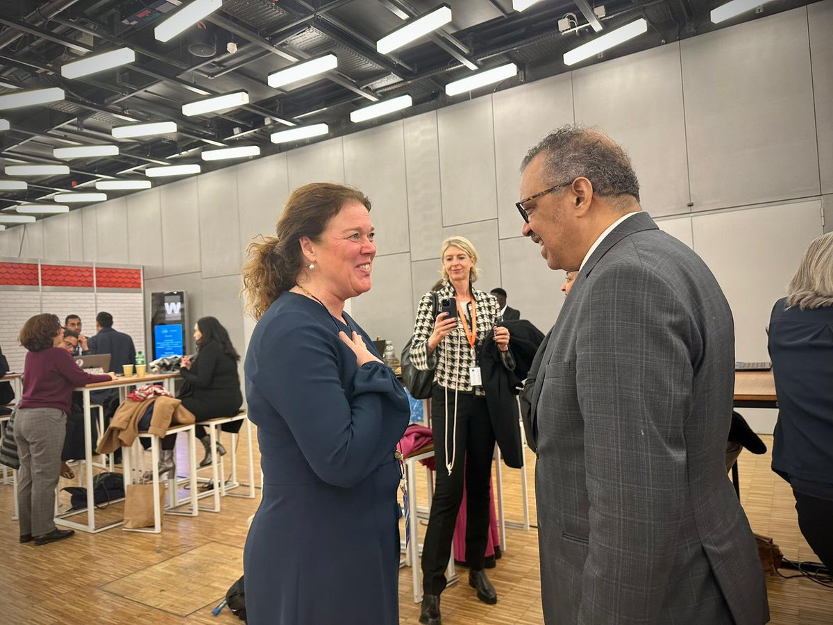 Very good discussion with @PMGrotenhuis on the margins of the #RefugeeForum, about the ongoing efforts to ensure sustainable financing for @WHO, and the #PandemicAccord negotiations. Thanked her for the #Netherlands’ continued support to WHO. We also discussed the dire health…