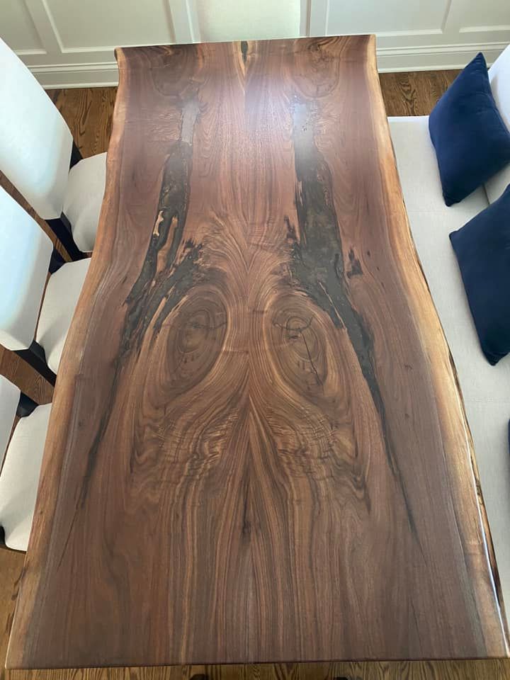 HandmadeTables's tweet image. Thanks Tina G. for sharing!

Any of you, feel free to send us some snaps!

#walnutslab #bookmatching #naturalwalnut #bookmatched
