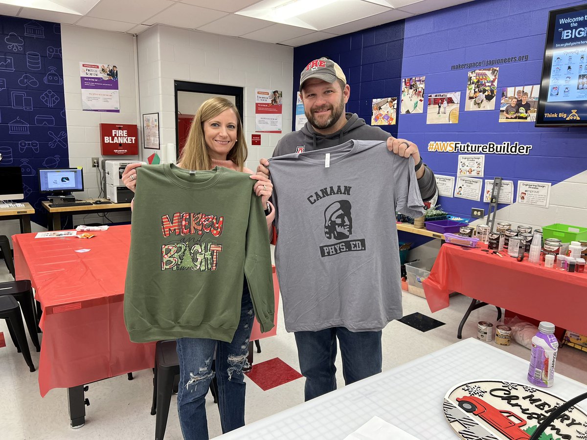 mrsemilybyers's tweet image. Last DIY night of 2023 at our #AWSThinkBiGSpace was a success! 40 participants made 60 different projects. Time to get ready for 2024! @AlderSchools #ElevateAlder #AWSInCommunities