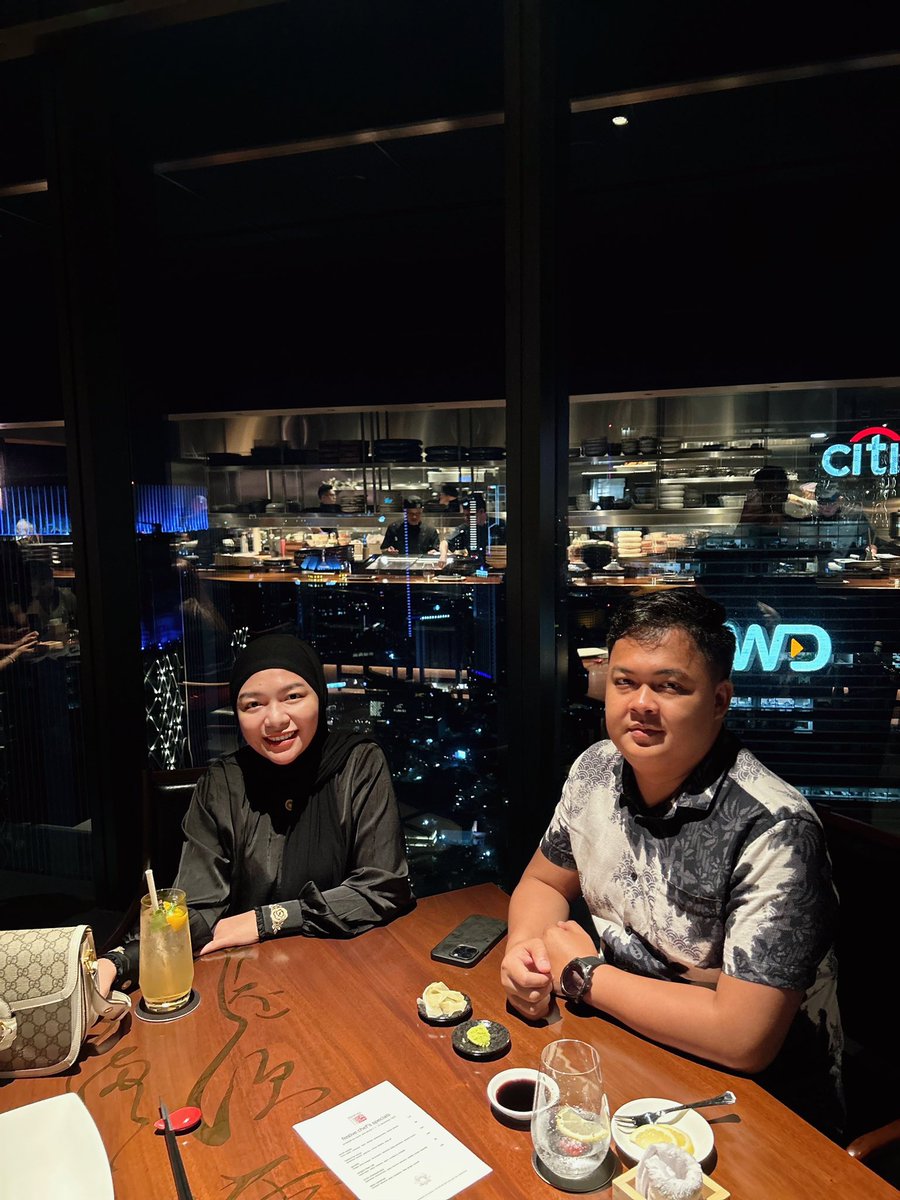 arieftn_'s tweet photo. Happy Wedding Anniversary https://t.co/K2Sjq45cC1