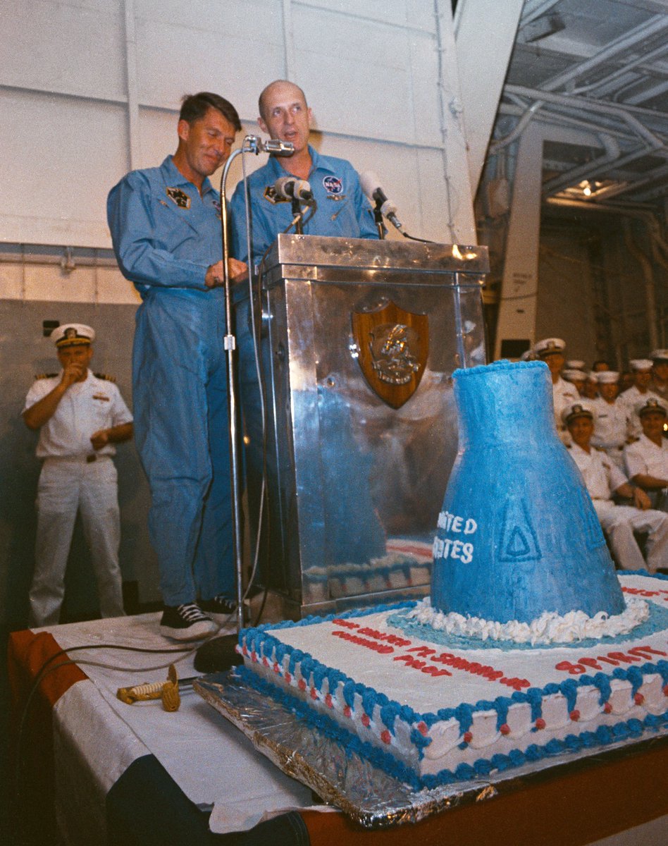 Cake by the Ocean 🎂 🌊 

Concluding their successful 25-hour spaceflight, including a rendezvous with Gemini 7, Gemini 6A astronauts Wally Schirra and Tom Stafford splashed down in the Atlantic #OTD in 1965, and celebrated with a massive cake on the recovery ship USS Wasp.