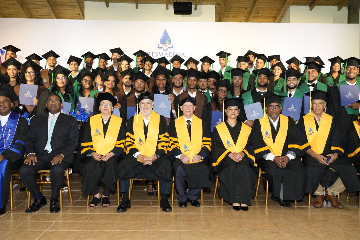 🌿🎓 ¡Enhorabuena! Bajo el lema “Aprende Haciendo” se graduaron 64 nuevos profesionales técnicos en Gestión Ambiental y Ciencias Forestales. 🌳