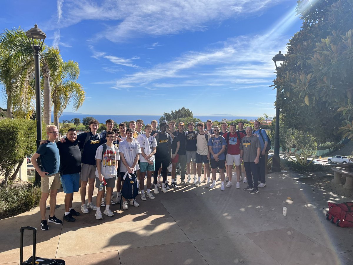 BVU Men’s Basketball (@bvumbasketball) on Twitter photo The Beavers landed last night in California!
Spent the morning in Malibu at the beach and are getting a practice in at Pepperdine this afternoon! Thank you <a href="/PepperdineWaves/">Pepperdine Waves</a> for the hospitality! #d3hoops #BeaversBuild The Beavers landed last night in California!
Spent the morning in Malibu at the beach and are getting a practice in at Pepperdine this afternoon! Thank you <a href="/PepperdineWaves/">Pepperdine Waves</a> for the hospitality! #d3hoops #BeaversBuild