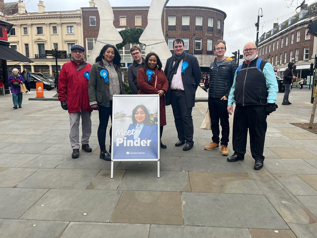 It was great to be out in Bedford this morning engaging with residents in the Town Centre.

#bedford #torycanvass