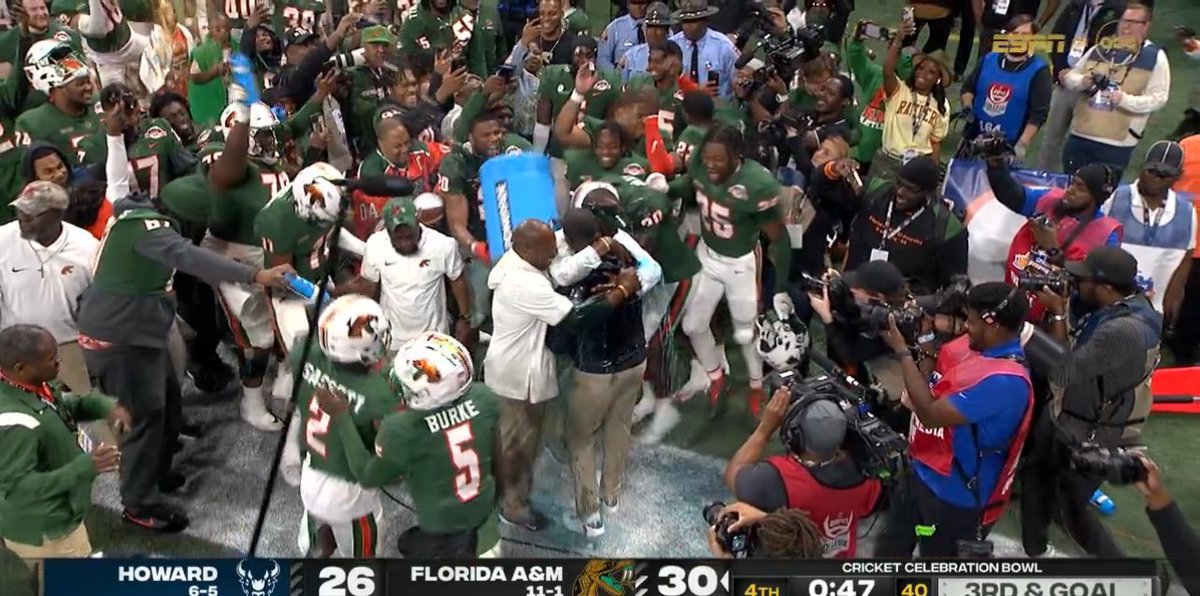 RedditCFB tweet media