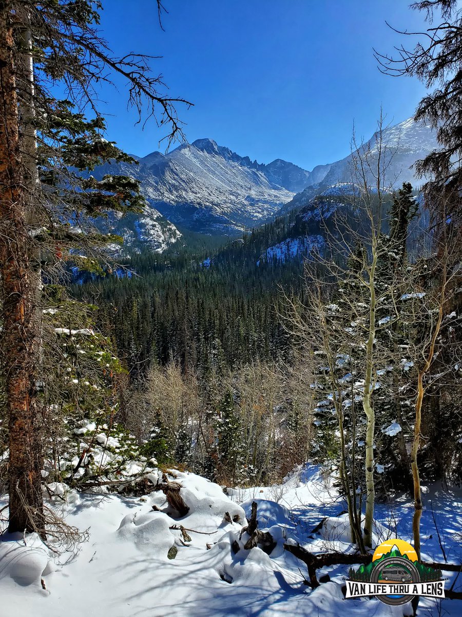 Rocky Mountain National Park consists of 415 square miles of mountains, forests and lakes. 

Watch our YouTube travel videos at: youtube.com/@vanlifethrual…

#rockymountainnationalpark #nationalpark  #Colorado #coloradotravel #estepark #hiking #mountains #wildlife #RVing #gorving