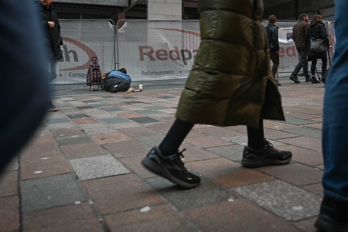 Glasgow streets, littered with pockets of the homeless population. #homeless #homeless #homelessness  #charity #poverty  #help #community #donate #homelesslivesmatter #nonprofit #streetphotography #support #volunteer  #homelessnessawareness #photography #homelesspeople  #glasgow