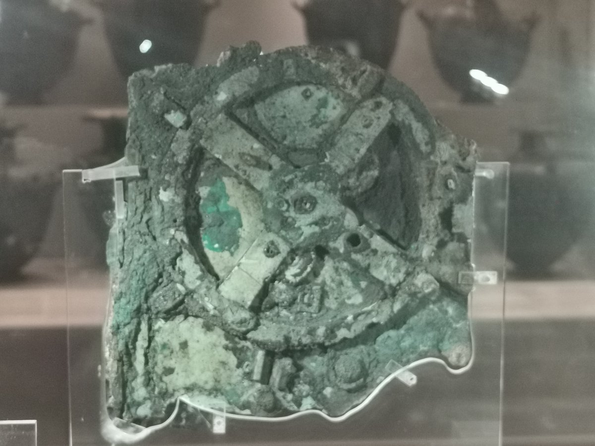 drsharwood's tweet image. The first computer?
I found out about this a few days ago 
The Greek Antiktyhera Mechanism - from 2nd century BC!!!!
What happened in the following 1000 or so years?
#trustintech #tech4good #emergingtech #AI #ML #cybersystemics #tech #Innovation #problems #artificialintelligence…