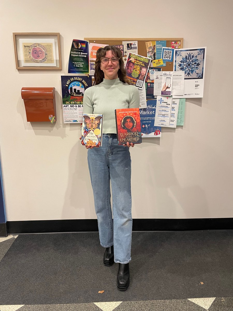 We don’t want to alarm you, but we’re starting to veer dangerously close to the panic-buy stage of holiday shopping. But fear not! We’re here to help with some gift recs from our team #staffpick #holidayseason #shopsmall #booksellerrecommends #downtownlansing #lansing