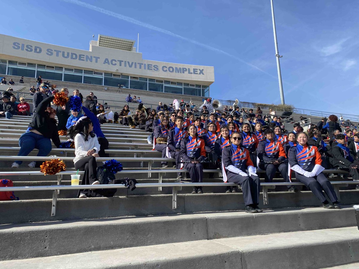 Canutillo High School football players and band members participated in today’s Greater El Paso Football Showcase. The game featured seniors from throughout the city displaying their talents in front of college recruiters. Way to represent, Eagles! #GoCanutillo #VivaCanutillo