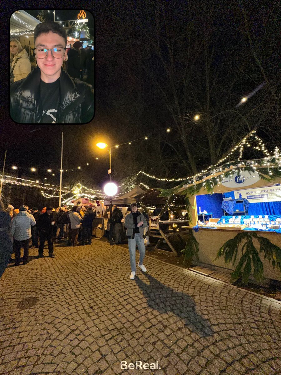 Es wurde noch der Weihnachtsmarkt unsicher gemacht