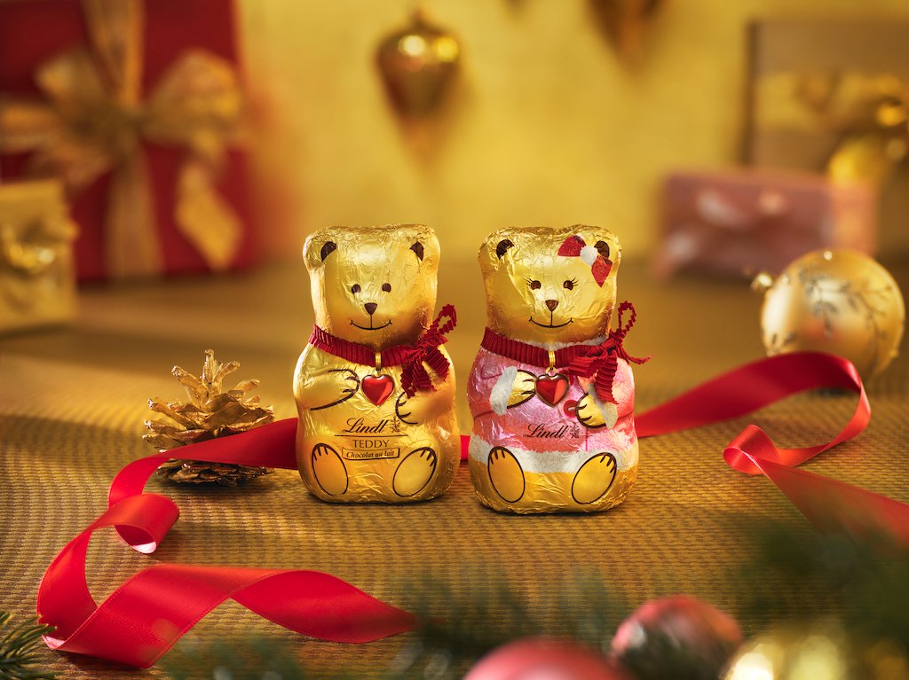 European nations, led by Switzerland, are making the most headway for global chocolate confectionery sales this Chrisatmas, says Euromonitor @Euromonitor #Switzerland #Lindt #confectioneryproduction #Switzerland #trends #UK #US #chocolate #sales read here: bitly.ws/36geP