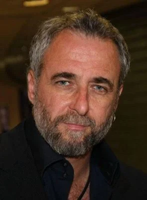 merlinpapin3's tweet image. .@FredOL69007  On souhaite un Bon Anniversaire à #AriFolman qui a 61 ans scénariste et réalisateur on lui doit

Où est Anne Franck ?
Le Congrès
Sainte Clara
Valse avec Bachir