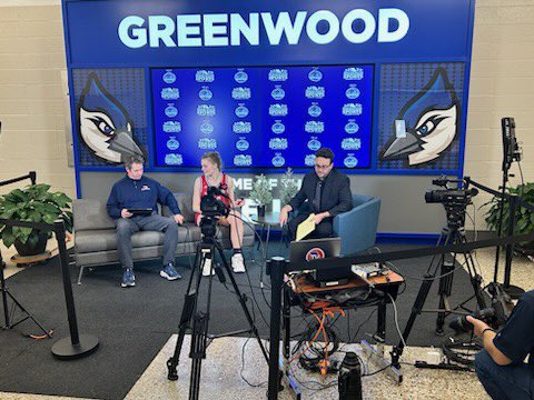 Thanks to Brad Hayes <a href="/qcityhoops/">Bill Rowe's Queen City Showcase</a> for a very well run and organized event. Players and coaches enjoyed the experience immensely.