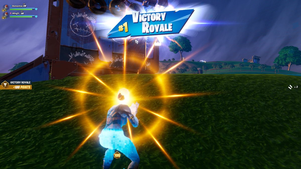 Domentos tweet media