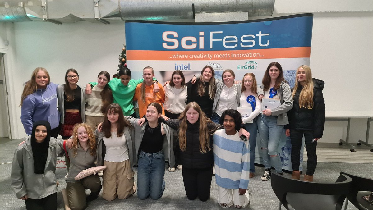 That's a wrap-up thank you very much to all the sponsors and volunteers!
Well done and congratulations to all the students who took part !

@SciFest4STEM @TheDigitalHub 
#ProjectSquad