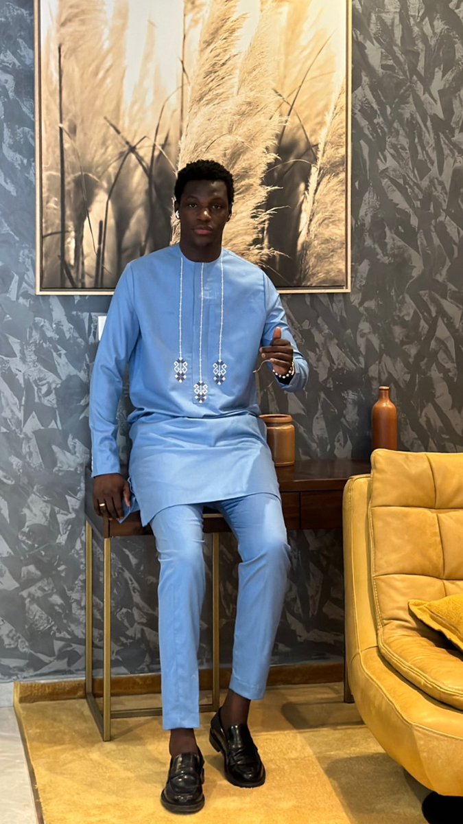 6point9_'s tweet image. Model du jour 

Disponible dans les boutique de 6point9 
Prix : 70.000f
_____________________________

Adresse et numéro whatsapp 

📍Scat Urbam : 221 773616160
📍Ouest foire :  221 774801706
📍Yoff apecsy : 221 771223030
________________________________________
Livraison par DHL…