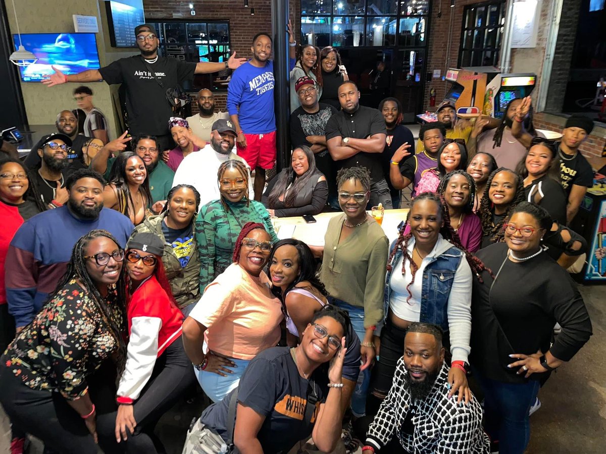 ButYOUKnew_'s tweet image. Happy Founder’s Day to my good brothers of Alpha Phi Omega National Service Fraternity, Inc.!
.
.
.
#MWAB #1925 #Psichotic #PsiPhi #Skeet 🤟🏾