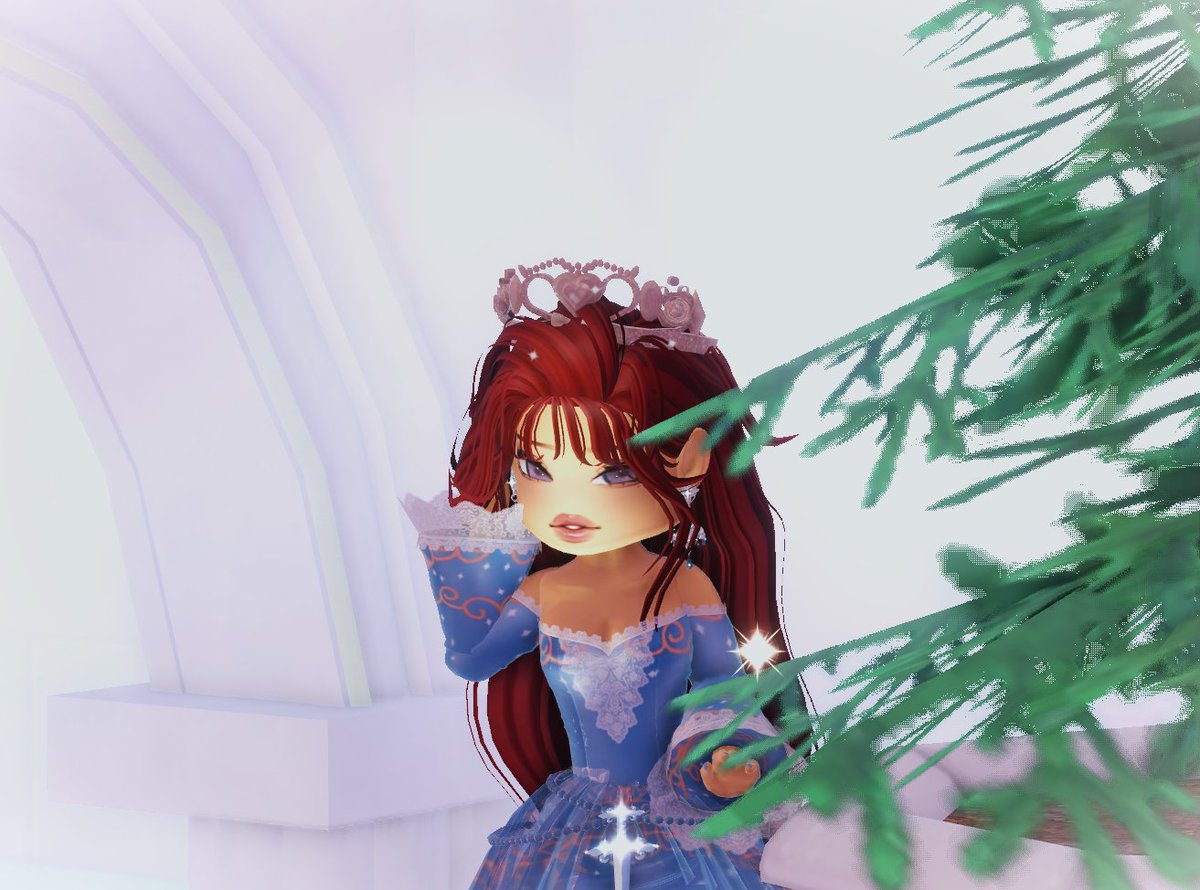 Queen Erika

#Barbie #royalehigh