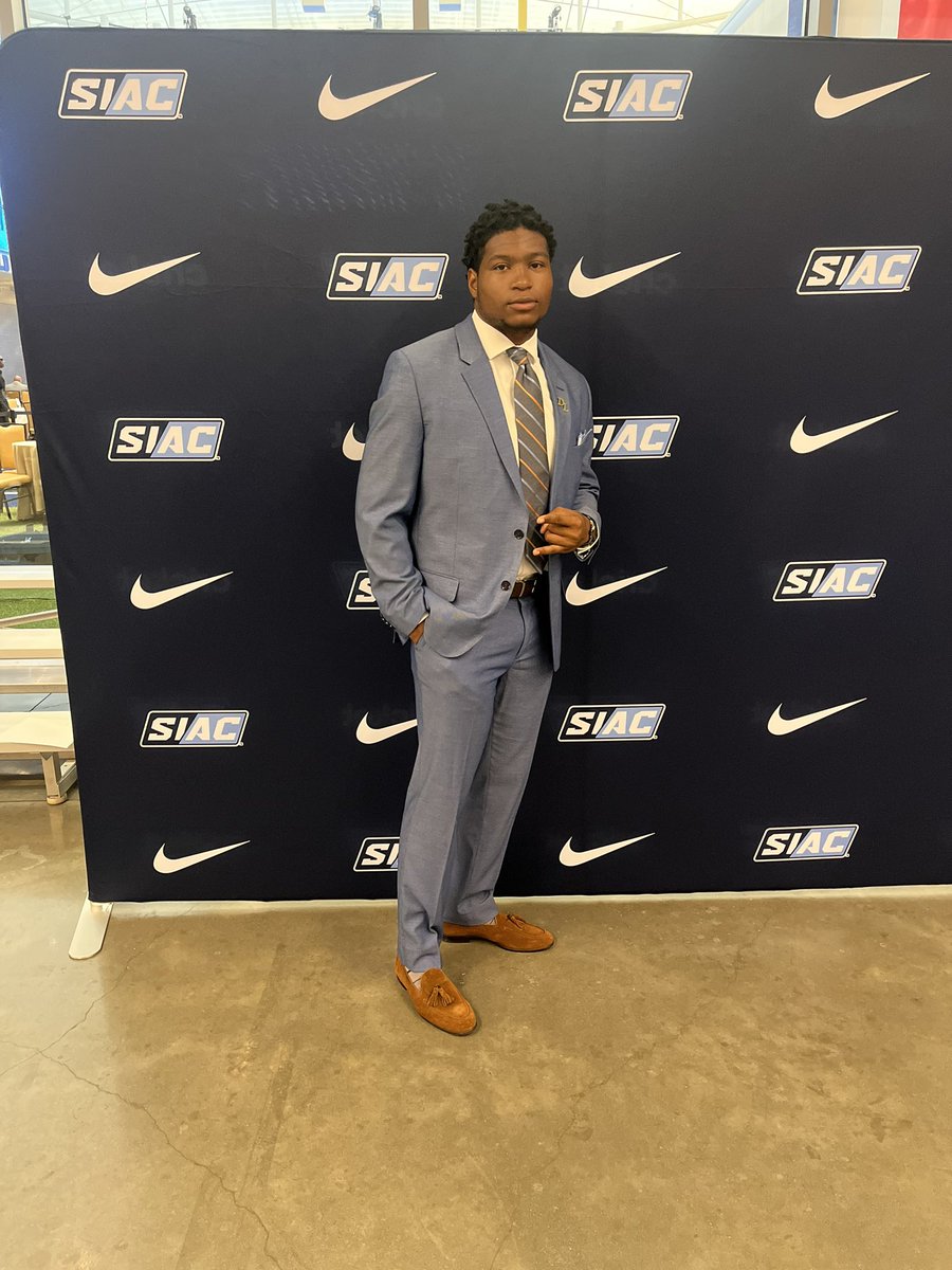 Daylon Land tweet media