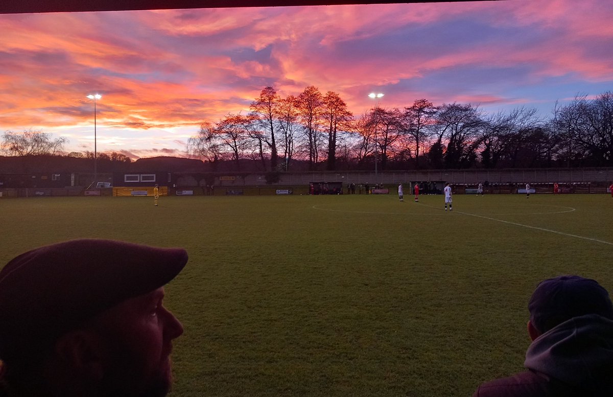 Really good game @melton_town 2-1 @EastwoodCFCV2 & a really nice sky. #NonLeague