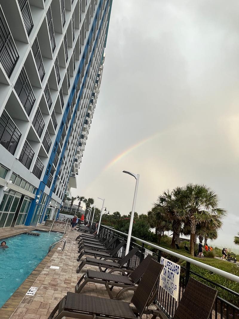 I’m a finalist in Bay View Resort’s Story Contest. Help me rally votes: flip.to/r/ukafe @BrittainResorts