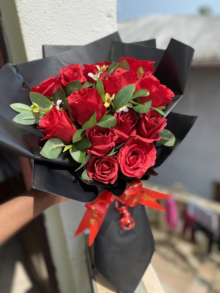 Aidydecor's tweet photo. We played with flowers today❤️
“2023 wrapped” soon!!! https://t.co/OGEyOw3fQQ