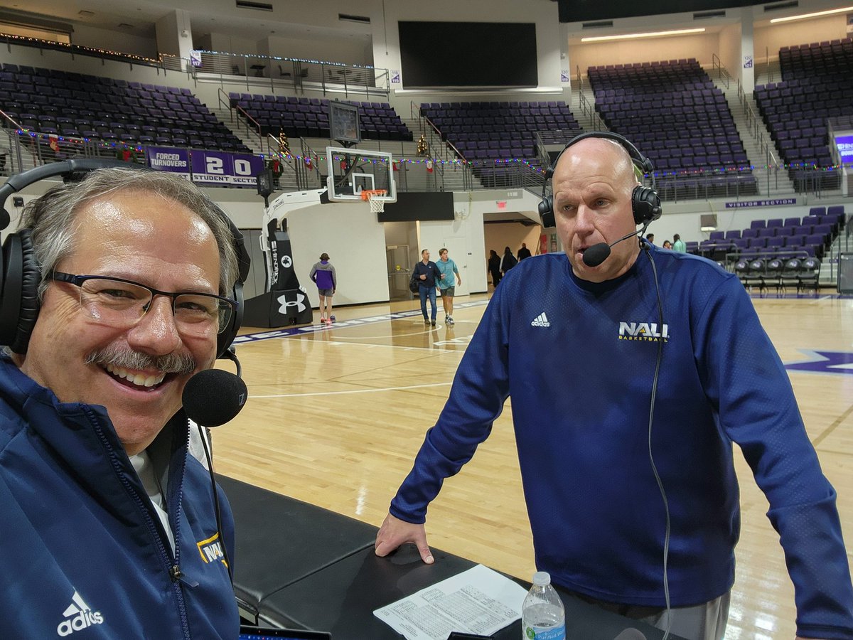 Going for 4-straight wins, <a href="/NAUBasketball/">NAU Men's Basketball</a> takes on our Grand Canyon rivals in Southern Utah University this afternoon!

<a href="/NAUCoachBurcar/">Shane Burcar</a> joins me to break it down on the Coors Light Pregame Show starting at 1:30 MT on the <a href="/Learfield/">LEARFIELD</a> <a href="/NAU/">NAU</a> Lumberjack Radio Network, also on the