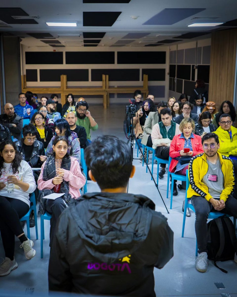 CinematecaBta's tweet photo. 🌟 El pasado 14 de diciembre tuvimos la presentación de los Pitch de los diferentes proyectos en nuestra jornada final del Laboratorio de Proyectos de Cortometraje de Animación.

¡Agradecemos a todos los participantes y a las empresas e instituciones aliadas! 👏

📸 Alexis Tafur https://t.co/8f0rJMbce2