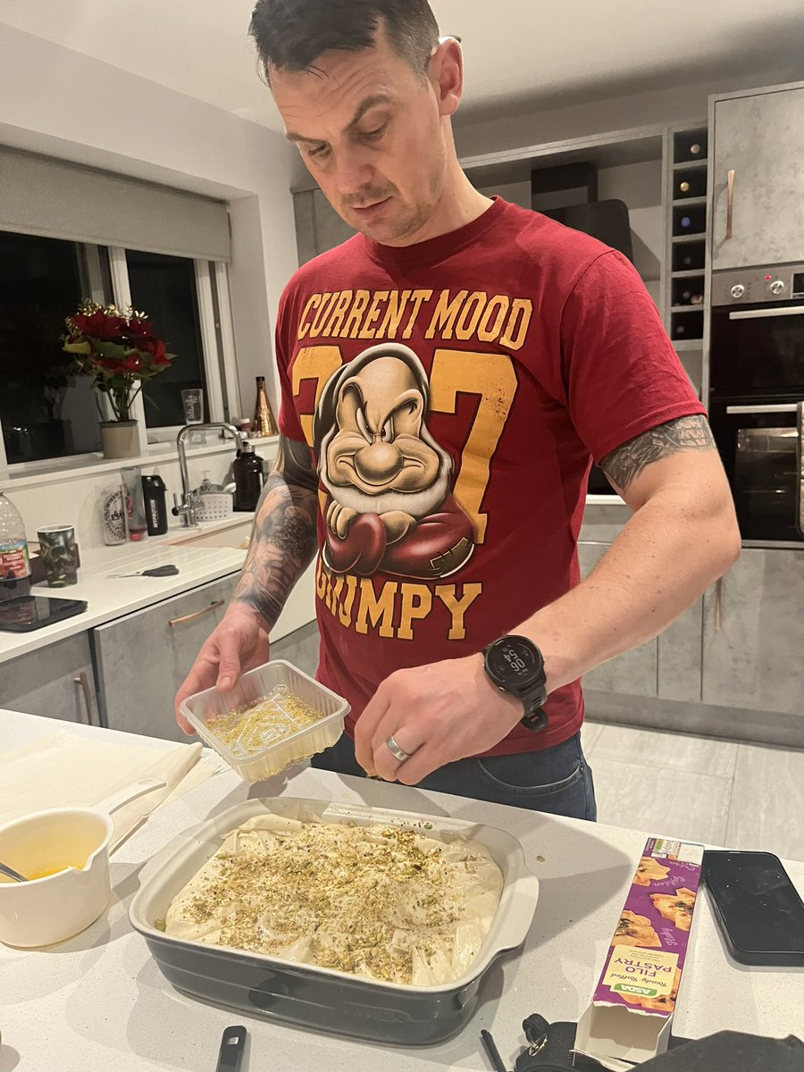 Louise Robson tweet media