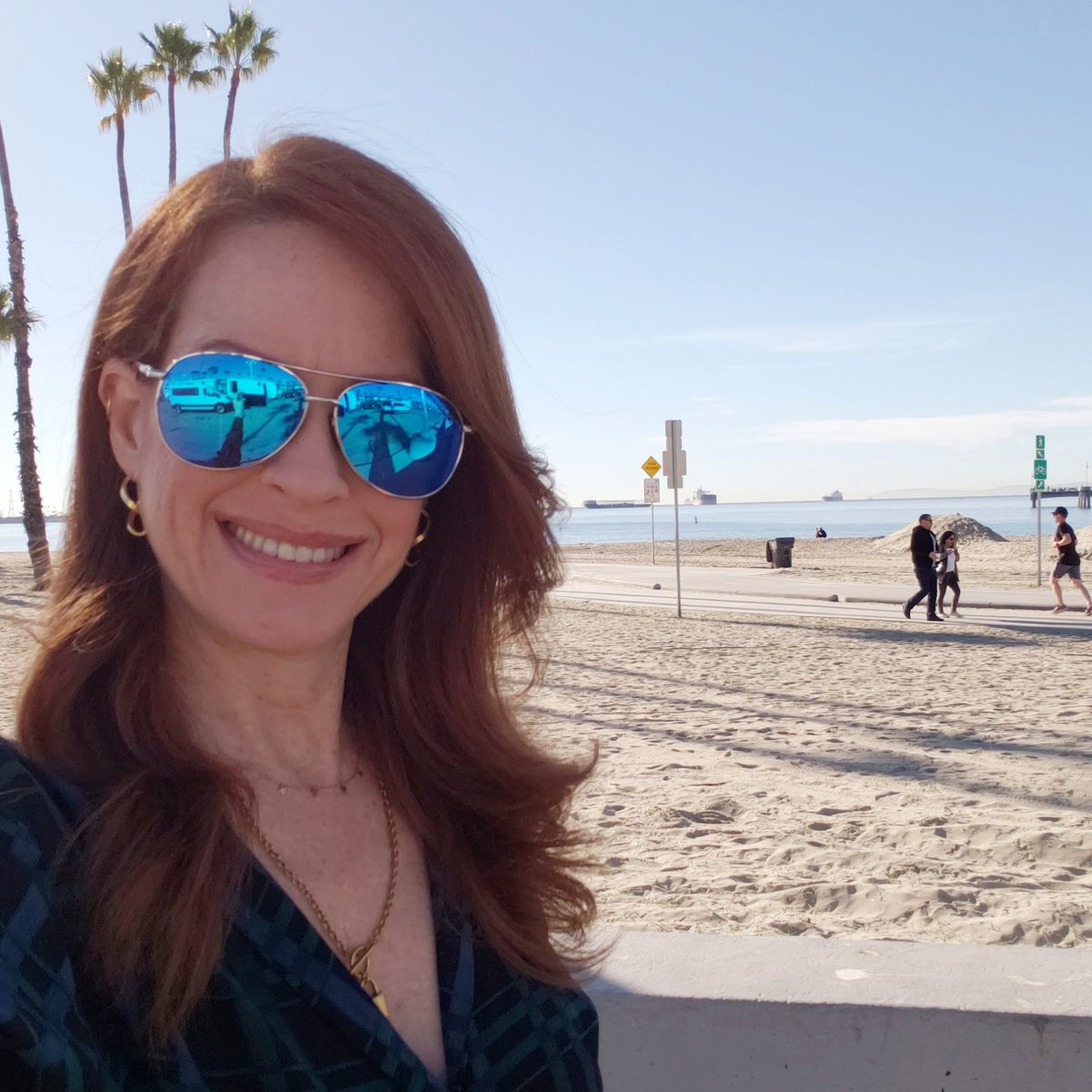 A #beautiful day on #set, #grateful #actor #livingthedream in #Hollywood ⭐🎭
 #commercial #gratitude #bookedit #blessed #humbled #love #beach #palmtrees #ocean #blueskies 💙 #happinessiseverywhere 
#HappyThankYouMorePlease 🙏