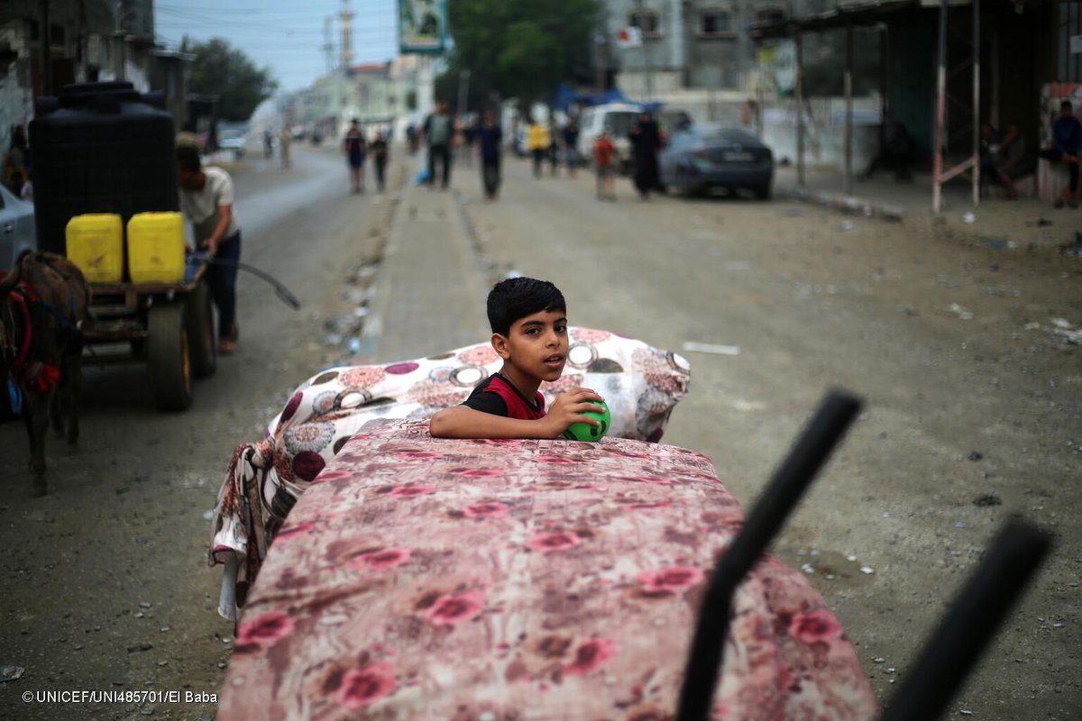 UNICEF's tweet image. Gaza is the most dangerous place in the world to be a child.

Entire neighborhoods, where children used to play and go to school have been turned into stacks of rubble.

Children need an immediate, long-lasting humanitarian ceasefire. Now.