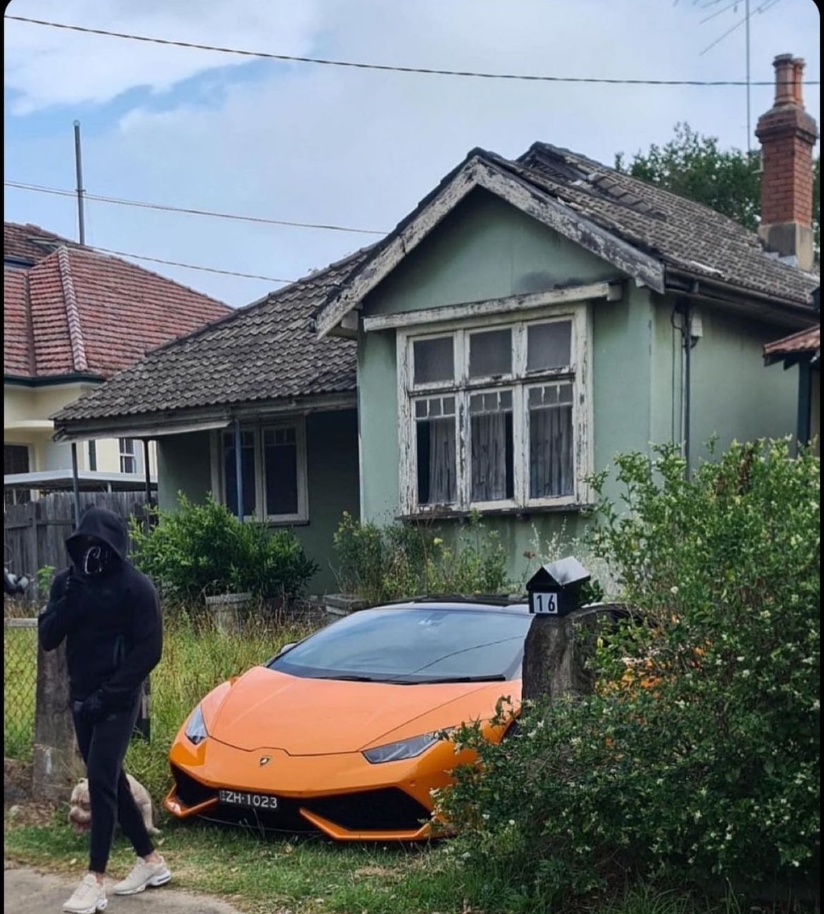 Pull up house cheap