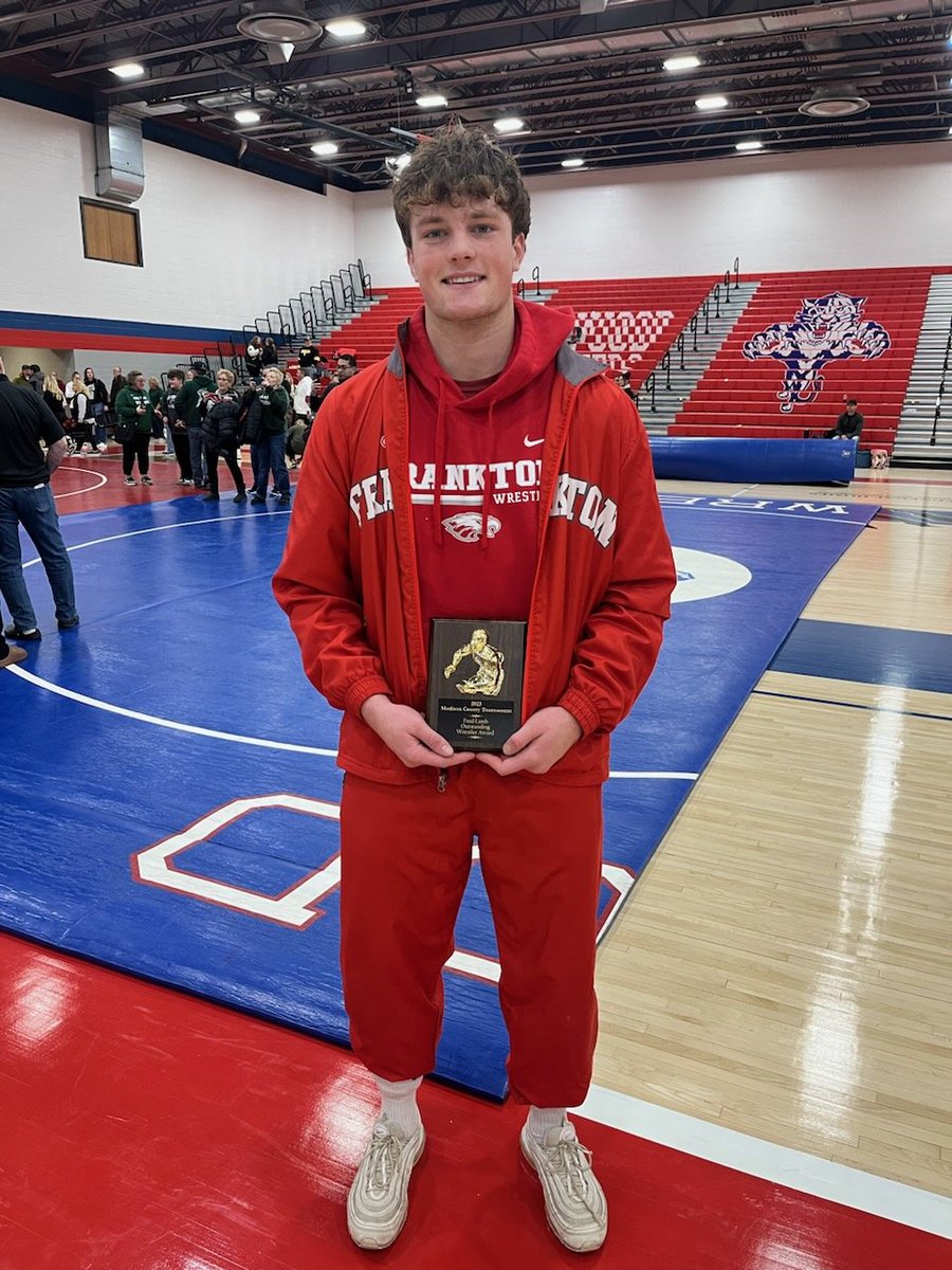 Crew Farrell named Most Outstanding Wreslter for the County tournament. Congrats Crew!