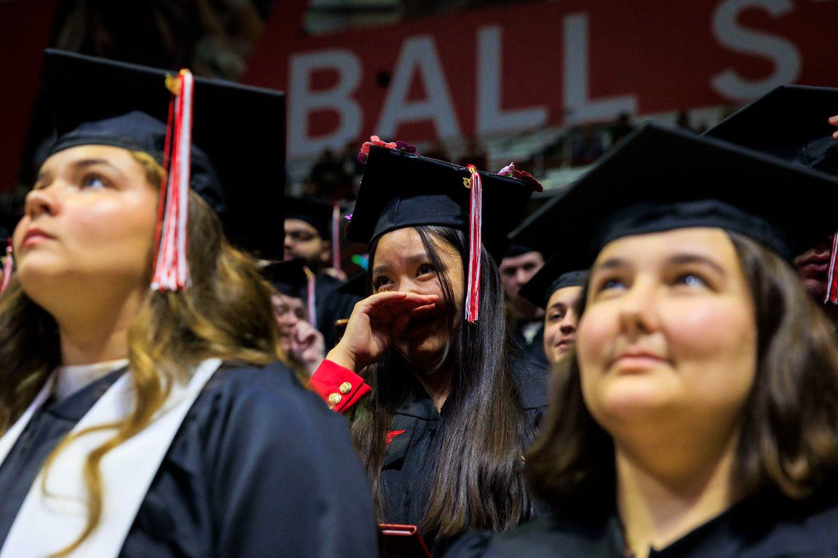 Geoffrey S. Mearns tweet media