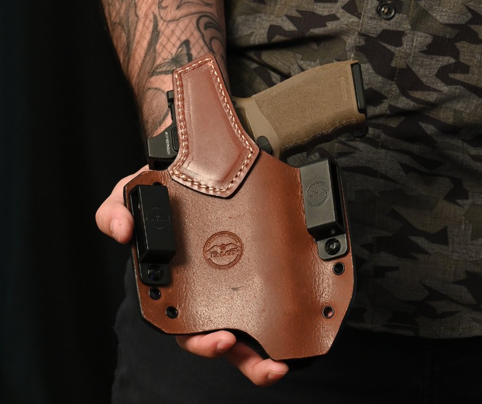 Pancake Style OWB Leather Holster for Pistol with Laser/Light