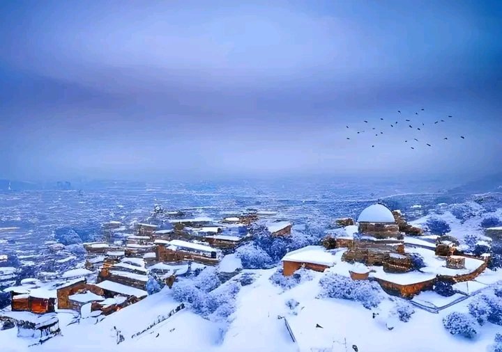 If Multan had a Snow fall 😂
.
.
.
#artificialrain #คณะลิเกมิสแกรนด์ #الشيخ_نواف_الاحمد_الصباح #MyDemon #Kaatera #BB17 #LUFC #RohitSharma #shameonmumbaiindians