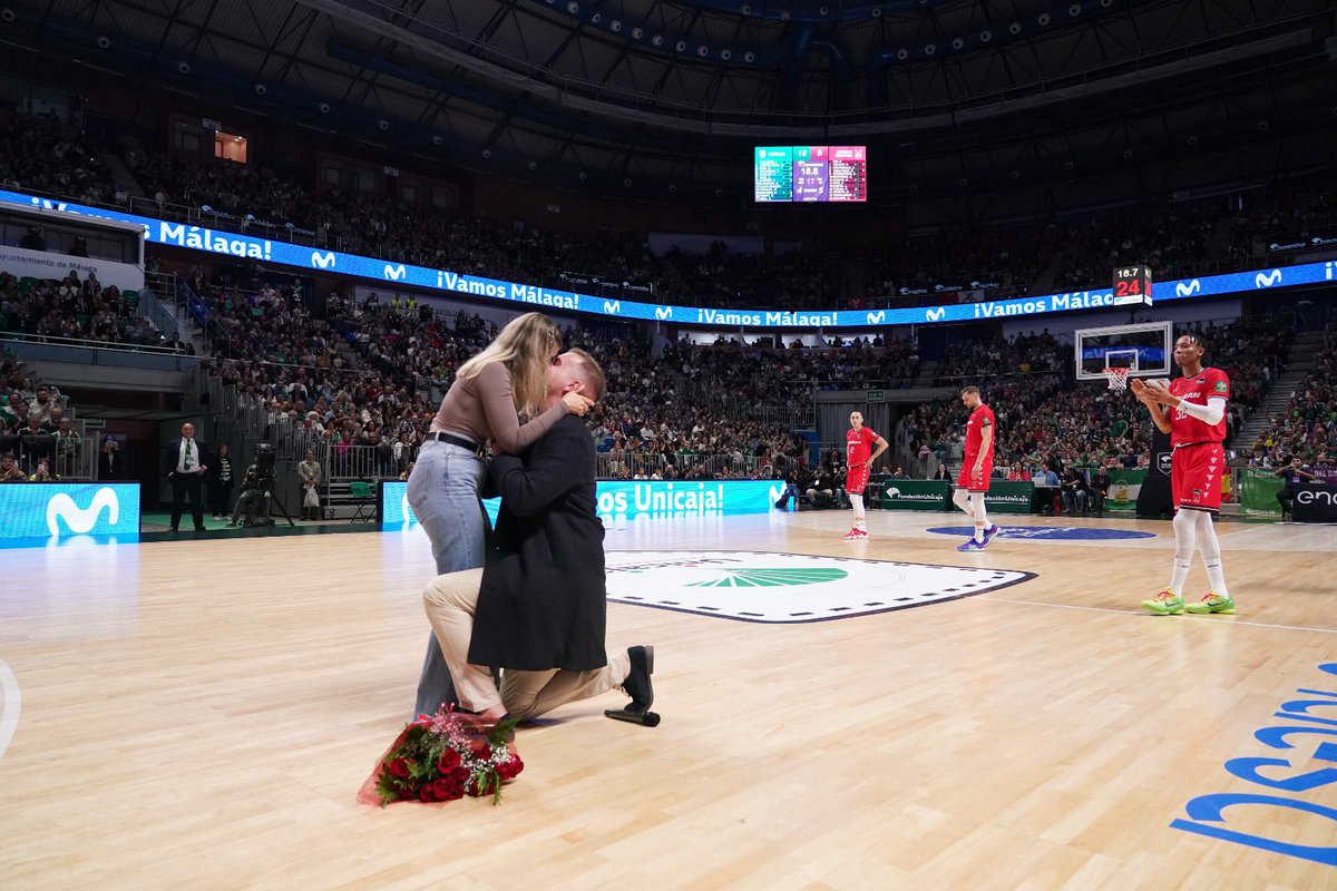 UnicajaCB tweet media