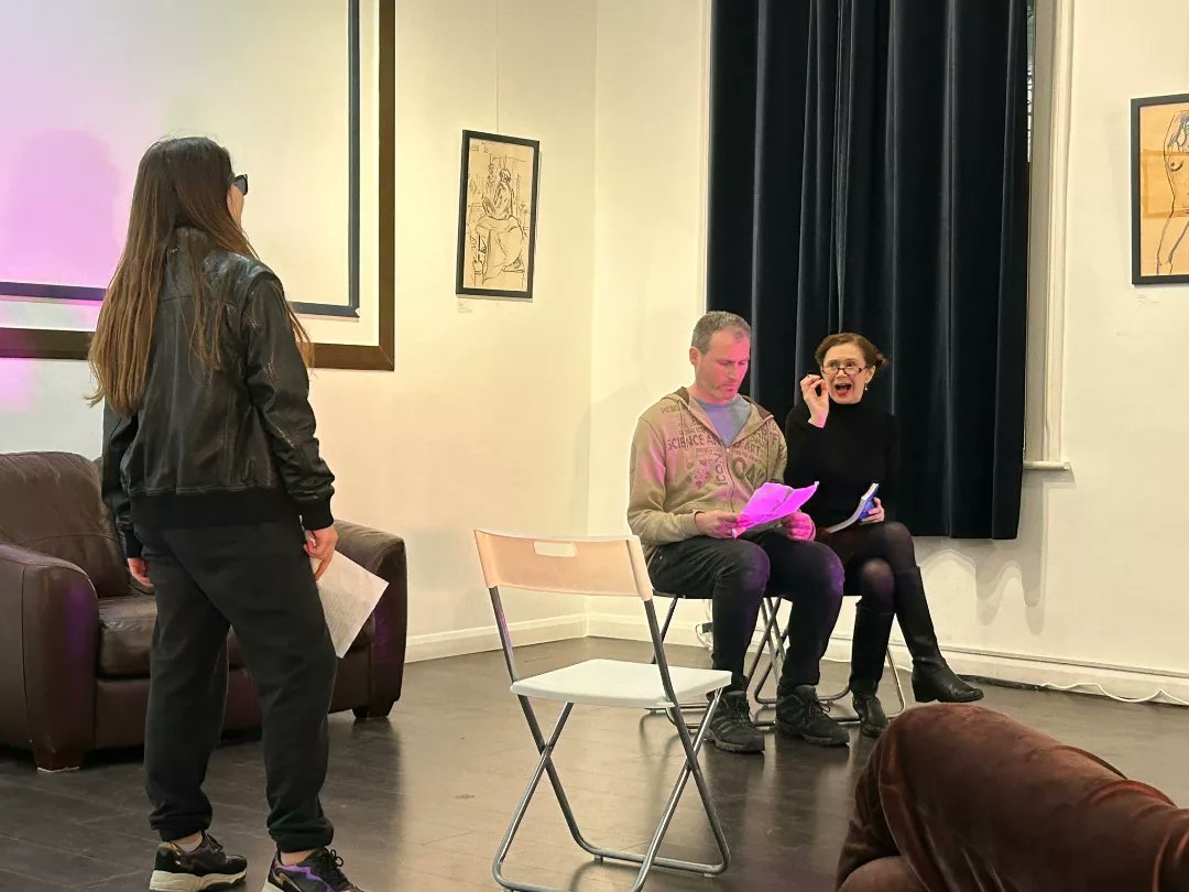 This afternoon's performance. 🎭 <a href="/artfixlondon/">artFix</a> in Woolwich, The Casting Director in 'Bad Auditions by Bad Actors' by Ian McWethy #acting #actress #actor #showcase #performance
