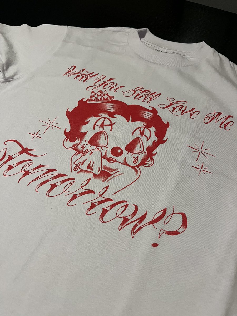 alina_23__'s tweet photo. “Will you still love me tomorrow?”🫀🕸️
Shaka T-Shirts now available $30 each!
Dm me to secure yours
#bettyboop #triste #chicanaowned #chicanoart #chicanastyle #chicanofashion #denver #denverartist https://t.co/Olgu5xBS1C