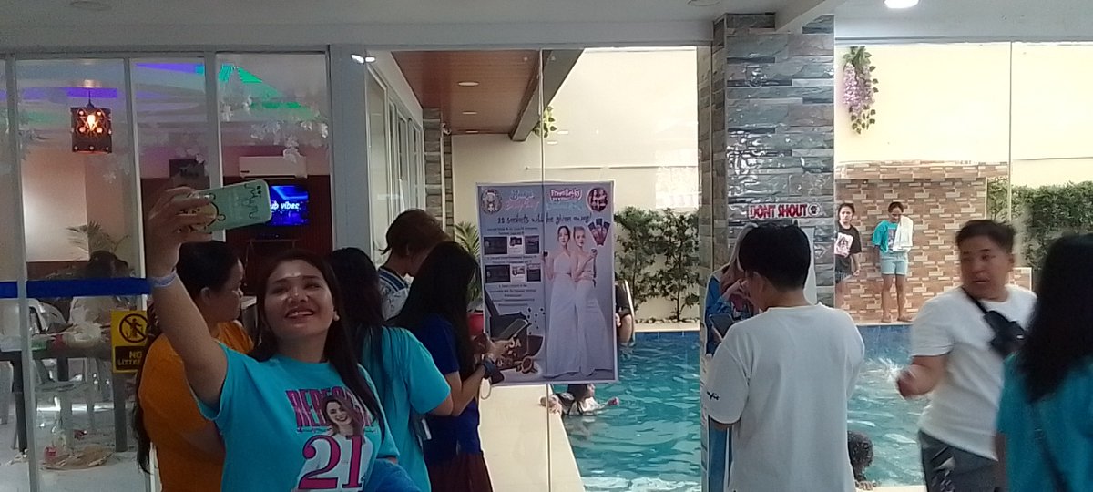 LynnePingoy_'s tweet image. #minecocoaph #beckys21stbirthdayfanscelebration #fbdiversityphxmasparty